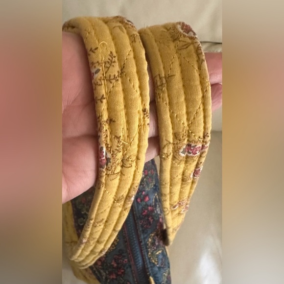 C&F Home Sunbright Quilted Floral Tote Bag - Picture 8 of 10